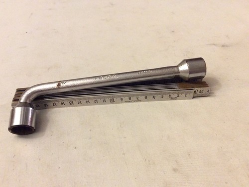Clé pipe facom - à,