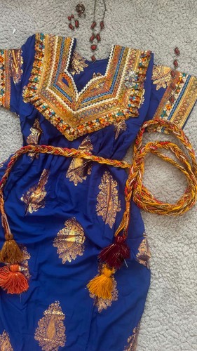 Robe kabyle chargée pour les - robe,
