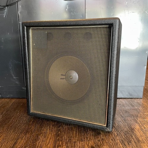 Roland guitar amplifier - guitar,