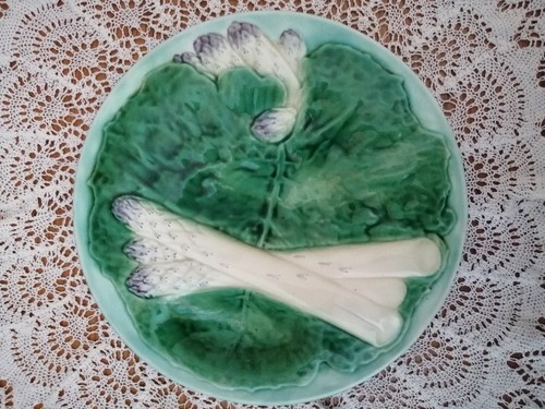 Assiette barbotine ancienne - assiette,