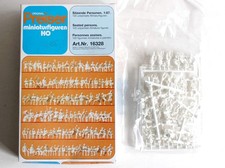 PREISER 328 HO 120 FIGURINES A PEINDRE PERSONNAGE ASSIS HOMME FEMME ENFANT CIVIL