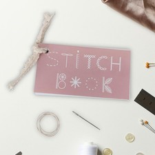 Mini livre de couture