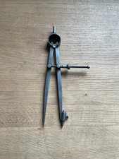Compas de menuisier à ressort