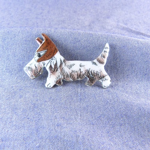 Ancienne broche émaillée
