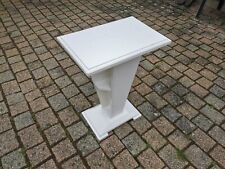 Table de fumeur en bois peint en blanc