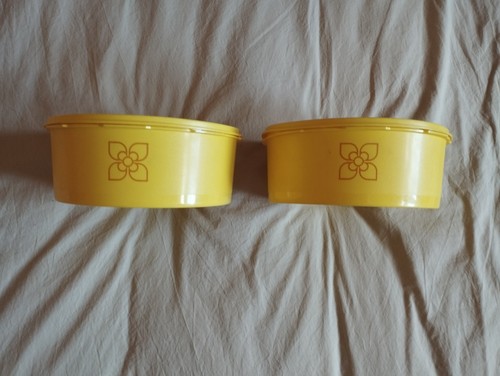 Lot tupperware vintage jaune - tupperware,