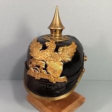 CASQUE A POINTE DU 110 ème REGT DE GRENADIERS BADOIS MODELE 1895 EN CUIR NOIR