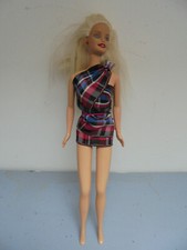Poupée Barbie Ecossais