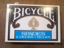 1 beaux coffret de 2 jeux  de cartes a jouer ,marque bicycle sans jokers