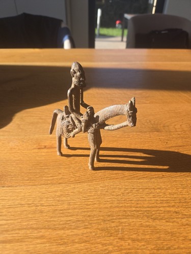 Statuette africaine ancienne - africaine,