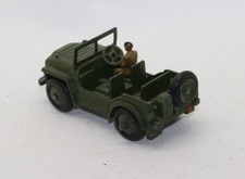 vrai Dinky toys anglais 674 - AUSTIN CHAMP  - état A