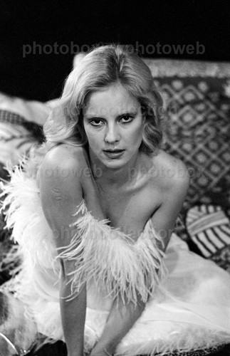 Sylvie vartan exclusive - -,