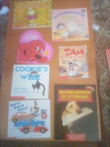 Lot scholastic and troll - 10,