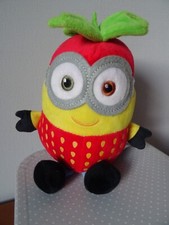 PELUCHE MINIONS FRAISE BOB 23 CM MINIONS ILLUMINATION  HEROS DESSIN ANIME JAKALA