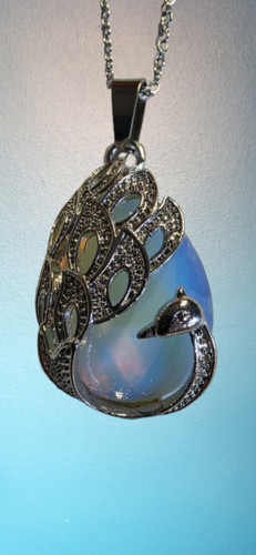 Pendentif paon opale des - paon,