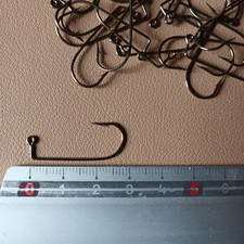 Sachet 50 hameçons jig N°1