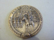 BELLE MÉDAILLE EN BRONZE DE