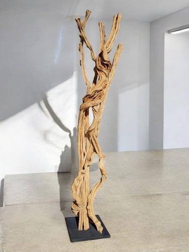 Kinaree sculpture bois - kinaree,