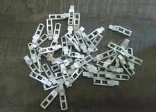 JOUEF LOT 50 SUPPORTS DE BARRIERES EXT GRIS POUR PISTES DE CIRCUIT ELECTRIQUE