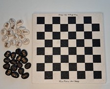 Plateau d'échecs artisanal en