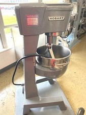 Mixers/ 30 Qt Hobart D-300