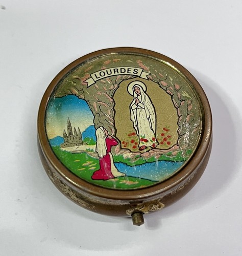 Ancienne boite pilule - boite, a