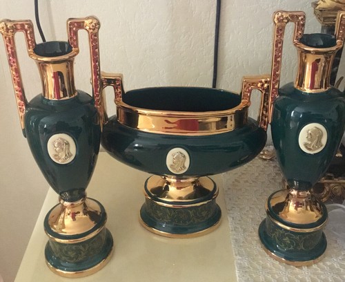 Service porcelaine verte - ,