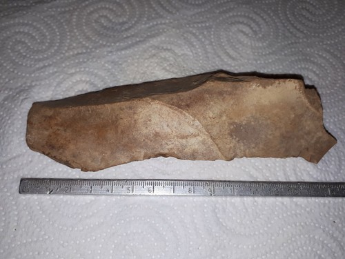 Hache silex paléolithique - hache,