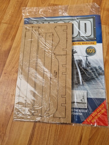 Issue 105 hachette hms hood - 105,