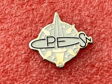 T40 Pins Militaire Cours