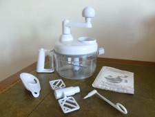 NEUF PETIT ROBOT MULTIFONCTION