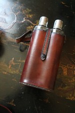 ancien porte flasques en verre a alcool whisky avec etui en cuir