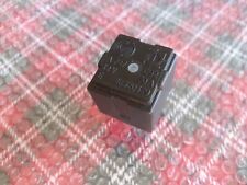 relais fiat Lancia, Alfa Roméo A727, 692, A 727, 12v 50A, E 46520429