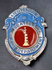 Médaille insigne pompier