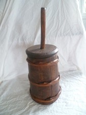 BARATTE EN BOIS OBJET D'ART POPULAIRE  BIO ECOLOGIQUE DEBUT XXème