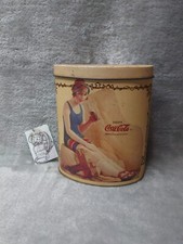 Boite ovale en métal Coca-Cola 1989