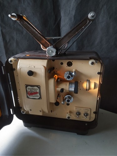 Ancien projecteur cinema mm - projecteur,