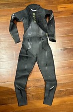 ROKA MAVERICK PRO THERMAL WETSUIT SIZE M