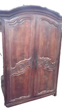 Armoire régional a 2 portes 4 étagères en chêne fin18ème