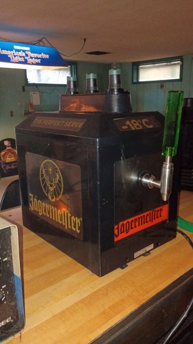 Jägermeister 3 bottle - -18°c,