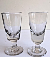 2  Anciens Grands Verres à