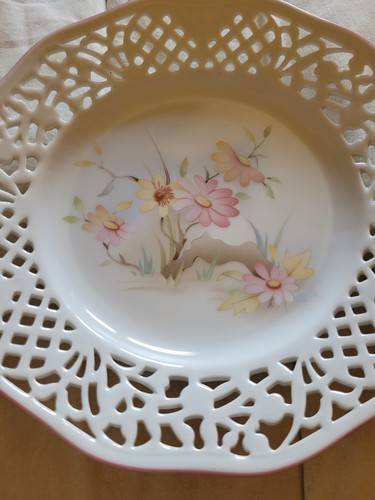 Petite assiette véritable - petite,
