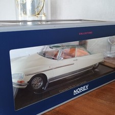 CITROEN DS 19 le léman ivoire & vert métal de 1968 NOREV 1/18e ref 181751