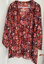 Tunique motifs cachemire fond noir motifs briques, oranges, ivoires, T54 neuve