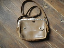 Ancienne sacoche cuir POSTE PERCEPTION  avec fermoirs  et  bandoulière