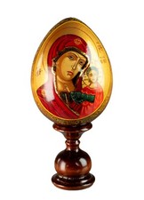 Oeuf en bois Russe  Vierge de