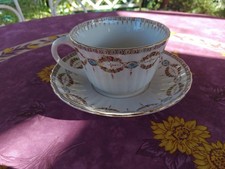 Grande Tasse et Soucoupe