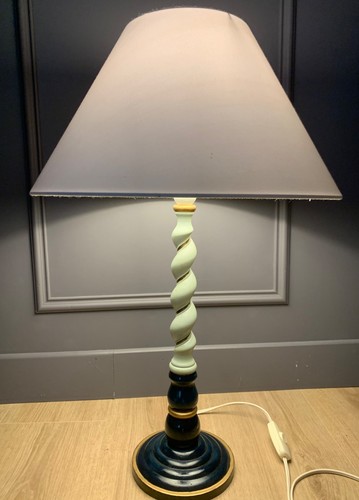 Lampe bois torsadé vert - bois,