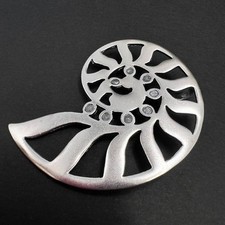 Pendentif Nautilus vintage en