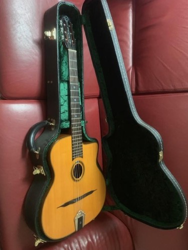 Guitare jazz manouche - , gitane